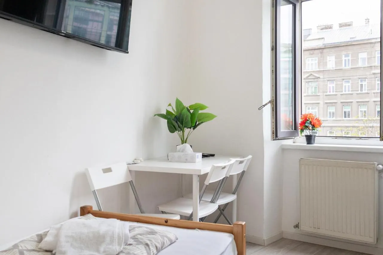 Pleasant 1Br Aprt. Near The Danube & Millenium T. Apartment Vienna